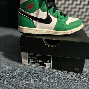 Jordan 1 high OG lucky green/black white